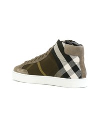 olivgrüne hohe Sneakers mit Schottenmuster von Burberry