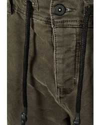 olivgrüne Jeans von Urban Surface