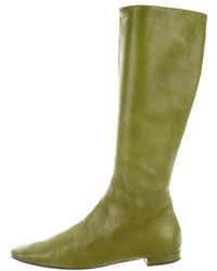 olivgrüne kniehohe Stiefel aus Leder