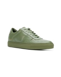 olivgrüne Leder niedrige Sneakers von Common Projects