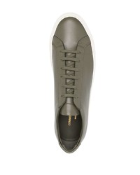 olivgrüne Leder niedrige Sneakers von Common Projects