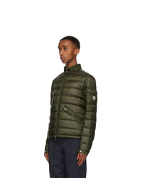 olivgrüne leichte Daunenjacke von Moncler