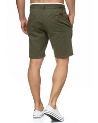 olivgrüne Leinen Shorts von INDICODE