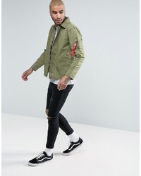 olivgrüne Militärjacke von Alpha Industries