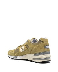 olivgrüne niedrige Sneakers von New Balance