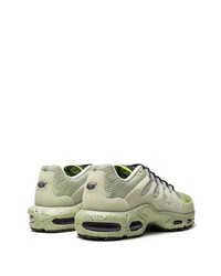 olivgrüne niedrige Sneakers von Nike