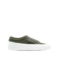 olivgrüne niedrige Sneakers von Common Projects