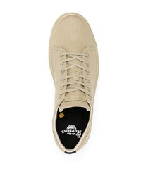 olivgrüne niedrige Sneakers von Dr. Martens