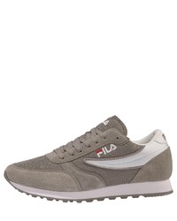 olivgrüne niedrige Sneakers von Fila