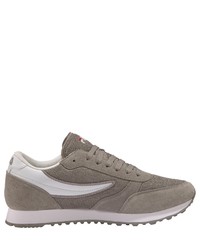 olivgrüne niedrige Sneakers von Fila