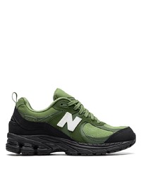 olivgrüne niedrige Sneakers von New Balance