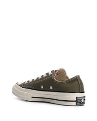 olivgrüne Segeltuch niedrige Sneakers von Converse