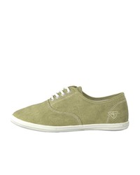 olivgrüne Segeltuch niedrige Sneakers von Tamaris