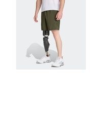 olivgrüne Shorts von adidas Performance