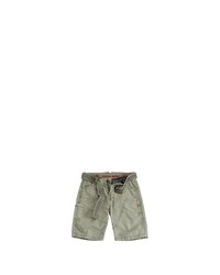 olivgrüne Shorts von Alpha Industries