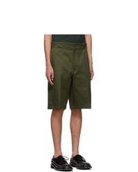 olivgrüne Shorts von Prada