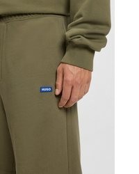 olivgrüne Shorts von HUGO Blue