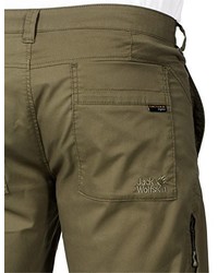 olivgrüne Shorts von Jack Wolfskin