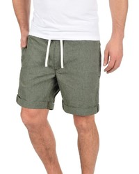 olivgrüne Shorts von Produkt