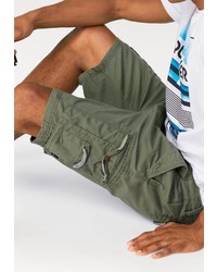 olivgrüne Shorts von Quiksilver