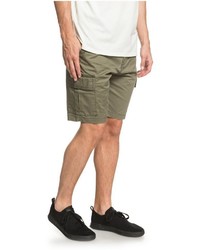olivgrüne Shorts von Quiksilver