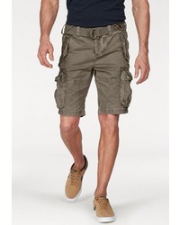 olivgrüne Shorts von Superdry