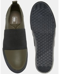 olivgrüne Slip-On Sneakers von Asos