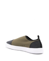 olivgrüne Slip-On Sneakers von OSKLEN