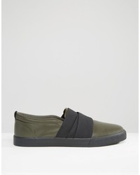 olivgrüne Slip-On Sneakers von Asos