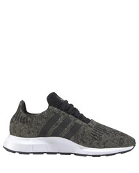 olivgrüne Sportschuhe von adidas Originals