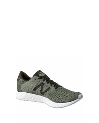 olivgrüne Sportschuhe von New Balance