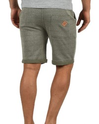 olivgrüne Sportshorts von Redefined Rebel