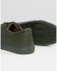 olivgrüne Turnschuhe von Asos