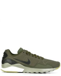 olivgrüne Turnschuhe von Nike