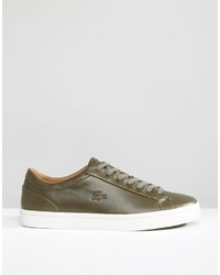 olivgrüne Turnschuhe von Lacoste