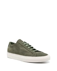 olivgrüne Wildleder niedrige Sneakers von Common Projects