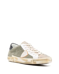 olivgrüne Wildleder niedrige Sneakers von Philippe Model Paris