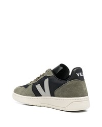 olivgrüne Wildleder niedrige Sneakers von Veja