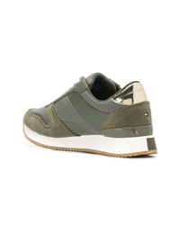 olivgrüne Wildleder niedrige Sneakers von Tommy Hilfiger