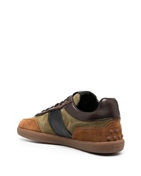 olivgrüne Wildleder niedrige Sneakers von Tod's