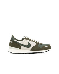 olivgrüne Wildleder niedrige Sneakers von Nike