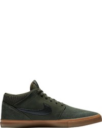 olivgrüne Wildleder niedrige Sneakers von Nike SB