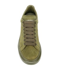 olivgrüne Wildleder niedrige Sneakers von Alexander McQueen