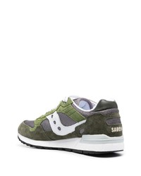 olivgrüne Wildleder niedrige Sneakers von Saucony