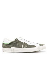 olivgrüne Wildleder niedrige Sneakers von Philippe Model Paris