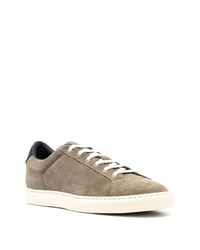 olivgrüne Wildleder niedrige Sneakers von Common Projects