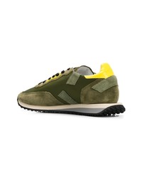 olivgrüne Wildleder niedrige Sneakers von Ghoud