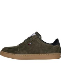 olivgrüne Wildleder niedrige Sneakers von Tommy Hilfiger