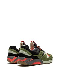 olivgrüne Wildleder niedrige Sneakers von Saucony