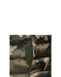 olivgrüner Camouflage Daunenmantel von Marikoo
